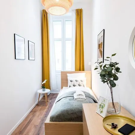 Feriehus Super New And Modern Aircon Budapest