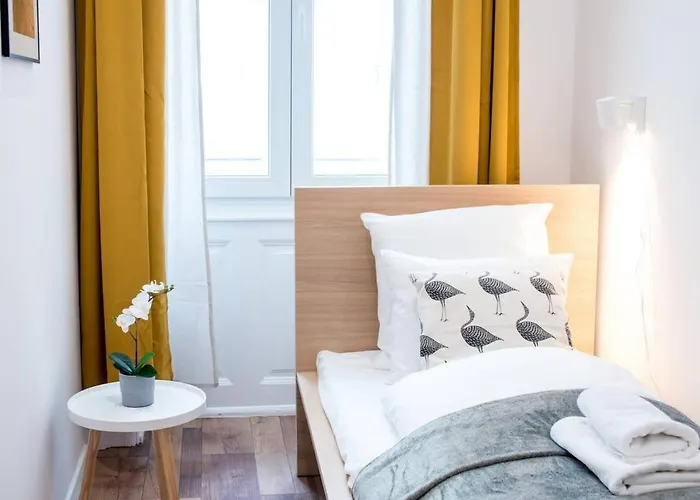 Super New And Modern Aircon *